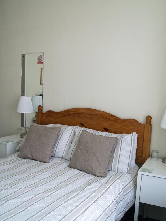 Kenilworth Guest House Уэстон-сьюпер-Мэр Экстерьер фото
